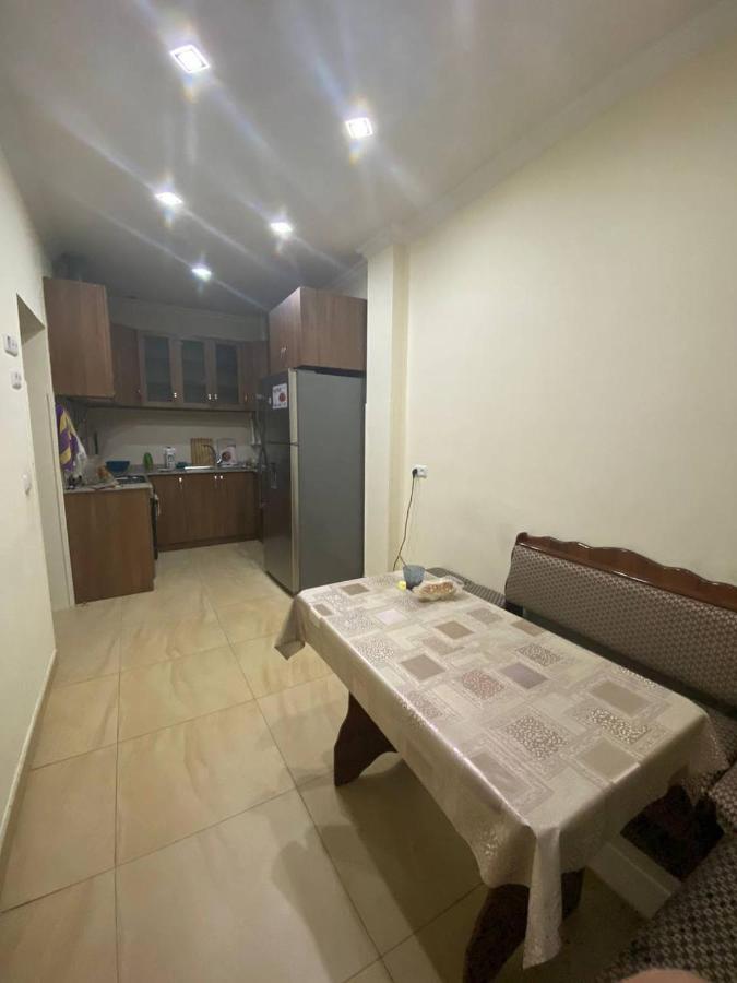 Hero Hostel เยเรวาน ภายนอก รูปภาพ